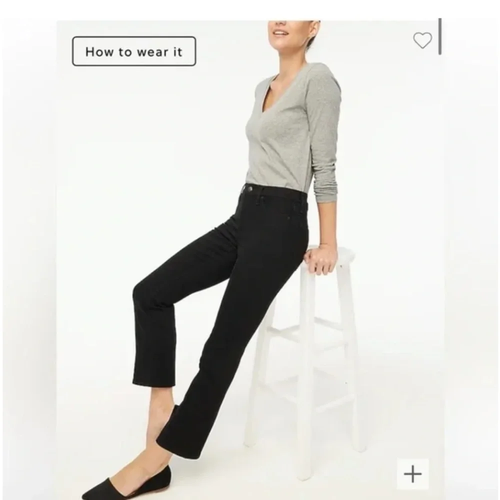 NWT J.Crew Mid Rise Flare Crop Jeans size 28 - Picture 1 of 10
